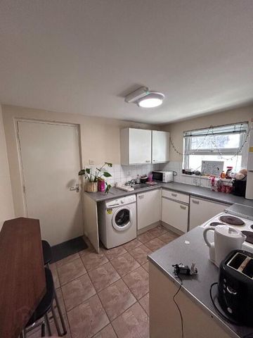 Unit 1, 124 Fitzroy Avenue, Belfast, BT7 1HY - Photo 2