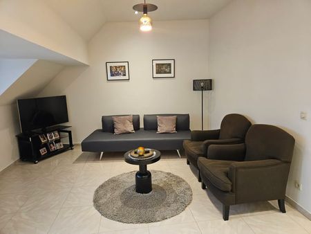 Appartement te huur - Foto 2