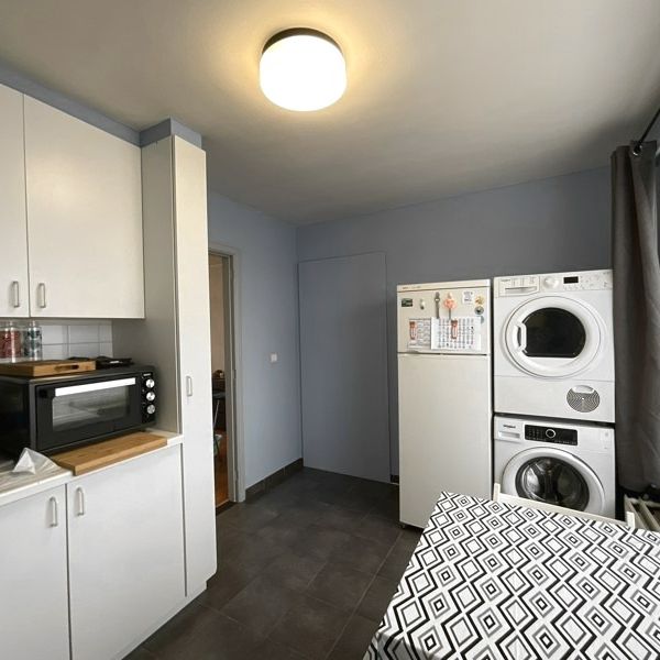 Appartement met garage dichtbij het centrum van Melsele - Foto 1