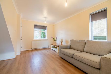 6 Beaufort Close - Photo 2