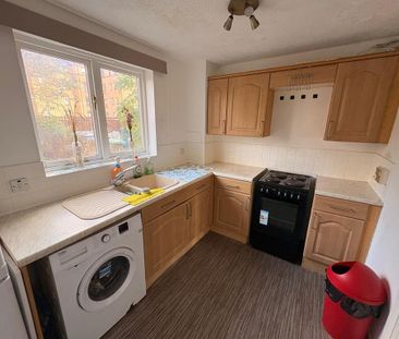 2 bedroom terraced house to rent - Photo 5