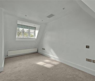 4 bedroom detached house to rent - Photo 6