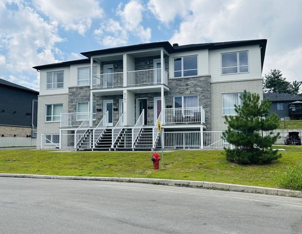 À louer / Appartement - Photo 1