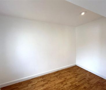 3 bedroom bungalow to rent - Photo 2