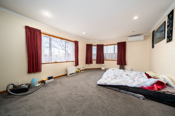31 Devonshire Road, Miramar - Photo 1