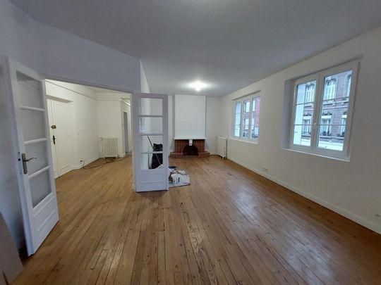 Location Appartement 3 pièces 91m² EU 76260 - Photo 1