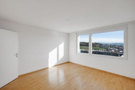 The accommodation is perfect for you to relax in your favorite armchair - Foto 2