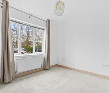 Chequers Avenue, High Wycombe - Photo 2