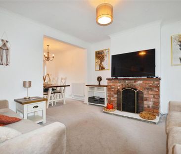 3 bedroom semi-detached house to rent - Photo 2