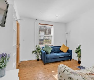 4 bedroom house to rent - Photo 1