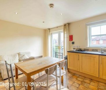 6, Hornby Court - Photo 1