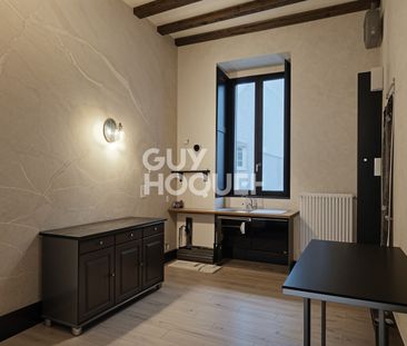 Centre historique : Grand T2 de 66 m² - Photo 6