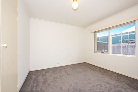 2/204 Neerim Road, Carnegie VIC 3163 - Apartment For Rent | Domain - Photo 5