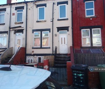2 bedroom terraced house to rent - Photo 6