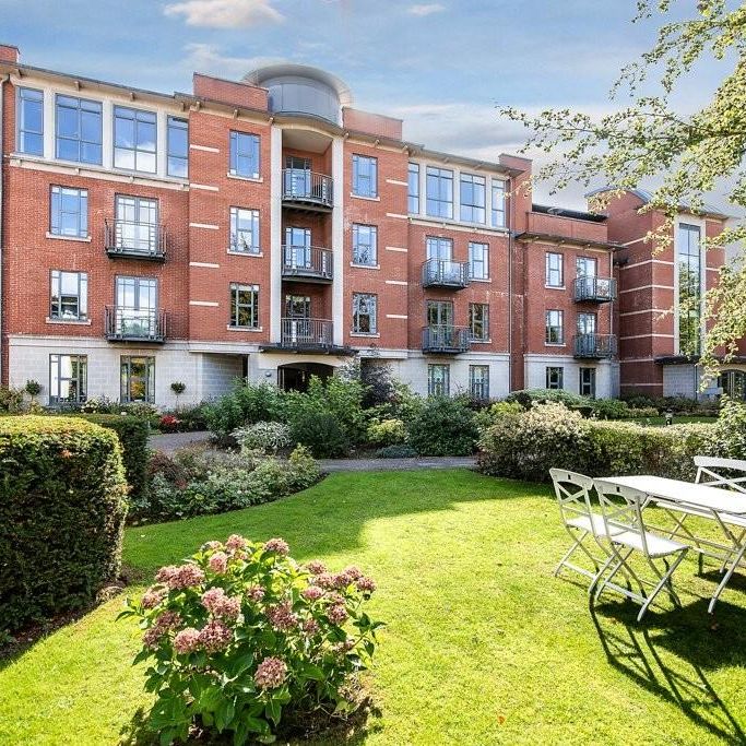 3 bedroom apartment to rent - Photo 1