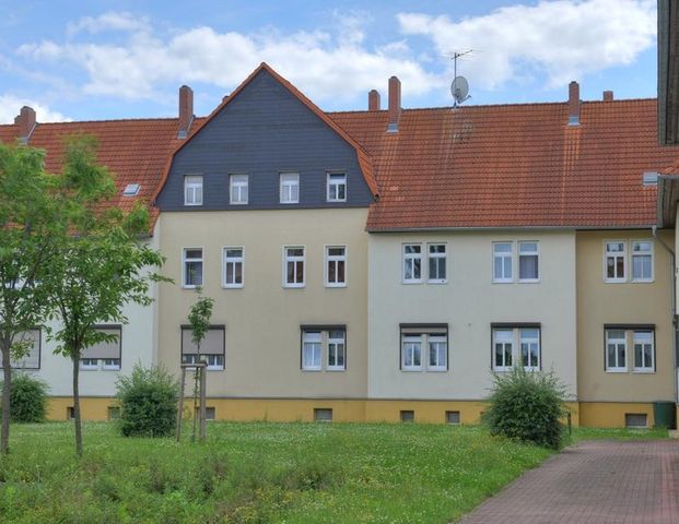 Gemütliche 3-Raum-Wohnung in Ammendorf - Photo 1