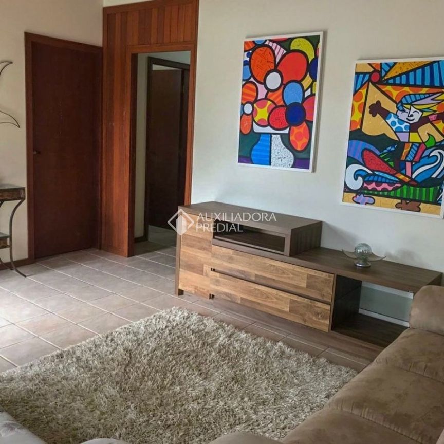 Casa com 3 quartos e 180m² para alugar em Campeche, Florianópolis. - Photo 1