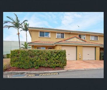 Great Townhouse with Two Aircons - Photo 6