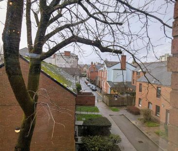 2 bedroom flat to rent - Photo 6