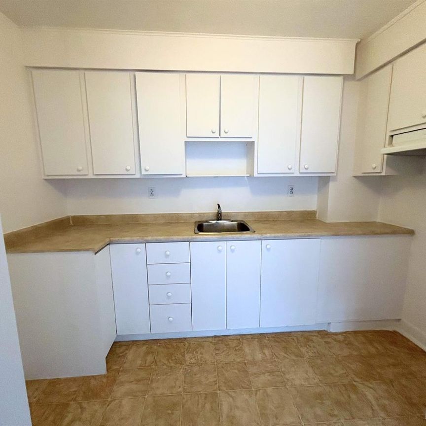 2 CH - 1 SDB - Québec - $1,195 /mo - Photo 1