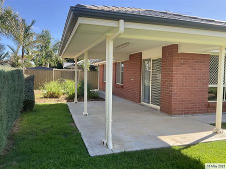 Stunning family home - Photo 4