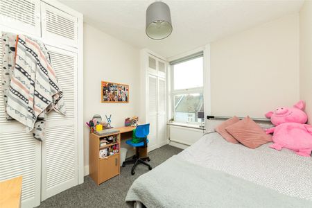 5 bedroom terraced house to rent - Photo 2