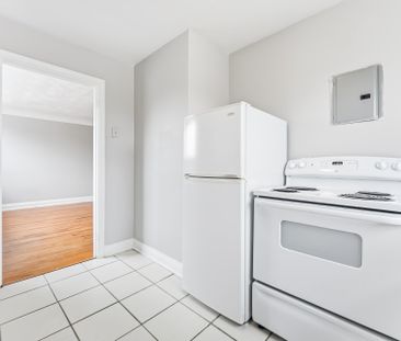 For Lease - 1037 Churchill Avenue Unit# 7, Oakville, Ontario - Photo 2