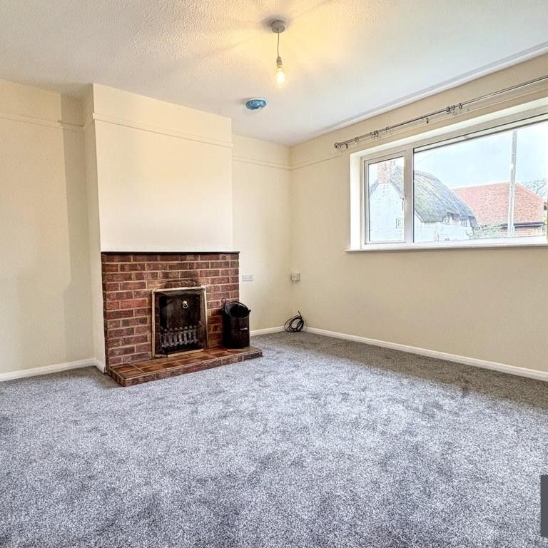 Anvil Paddock, Letcombe Regis, Wantage - Photo 1