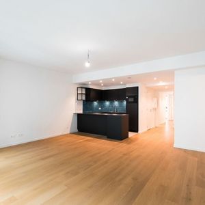 Appartement te huur in Sint-Gillis voor € 1.700 met 2 slaapkamers - Photo 3
