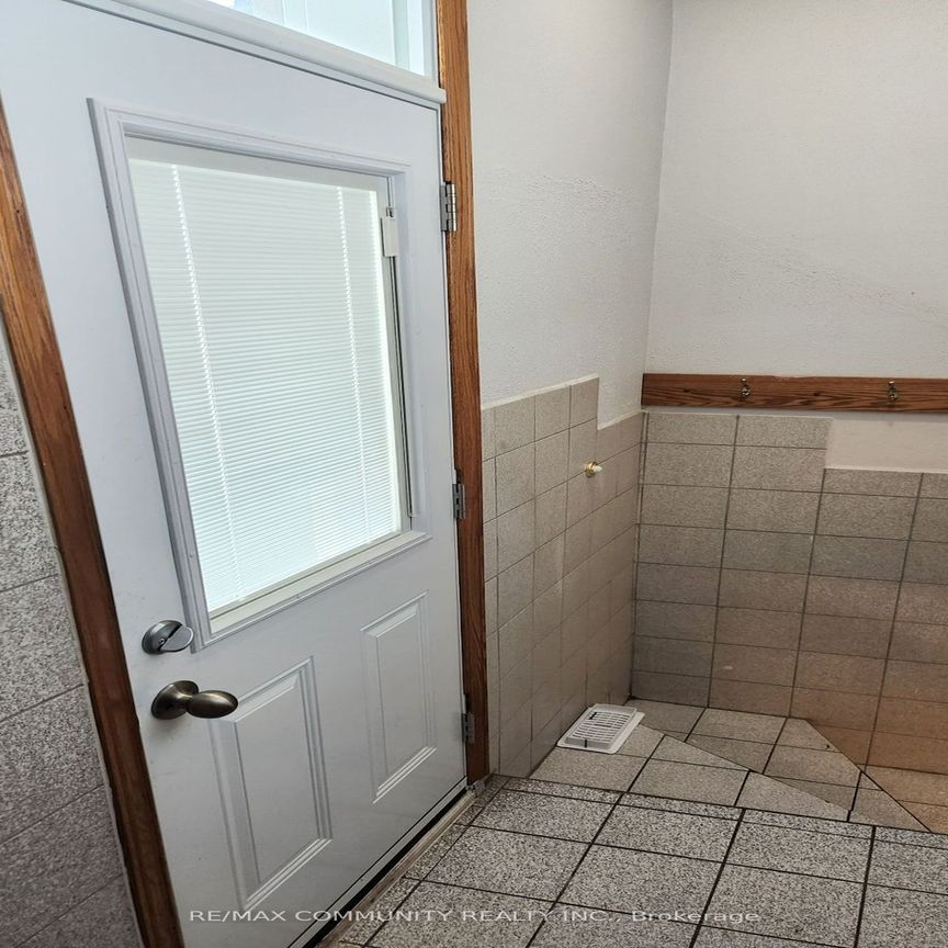 For Lease - 315 Rossland Road Unit# Bsmt, Whitby, Ontario - Photo 1