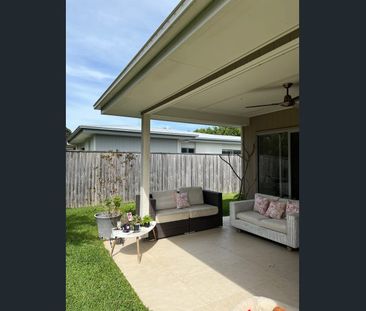 18 Honey Myrtle Road, Noosa Heads, Qld 4567 - Photo 2