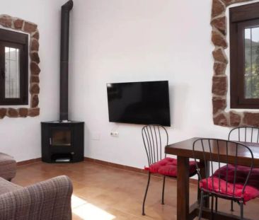 Finca rústica de alquiler en Cútar - Photo 2