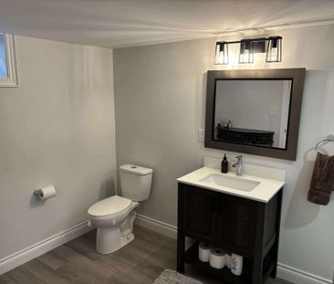 For Lease - 19 Pavarotti Court Unit# Lower, Hamilton, Ontario - Photo 6