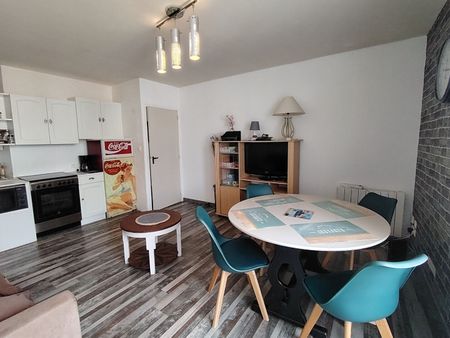 Location Appartement 3 pièces 52m² - Photo 3