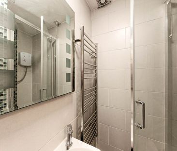 1 Bed Flat, Worple Road, SW19 - Photo 4