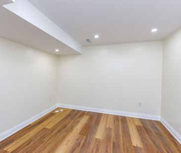 For Lease - 5744 Philip Drive Unit# Basement, Mississauga, Ontario - Photo 4