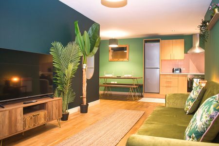 2 Bed Flat, Dyche Street, M4 - Photo 3