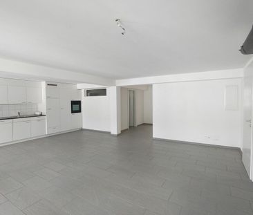 Zentral gelegene 3.5-Zimmer-Wohnung in Biel - Photo 4
