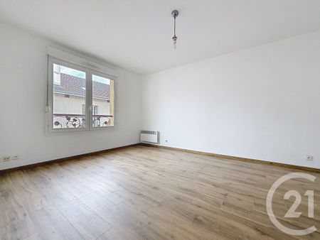 Location Appartement 2 pièces 49m² TROYES 10000 - Photo 2