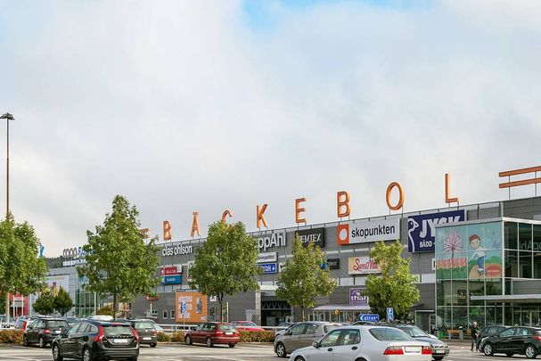 Bäckebolslyckan, Hisings Backa - Photo 1