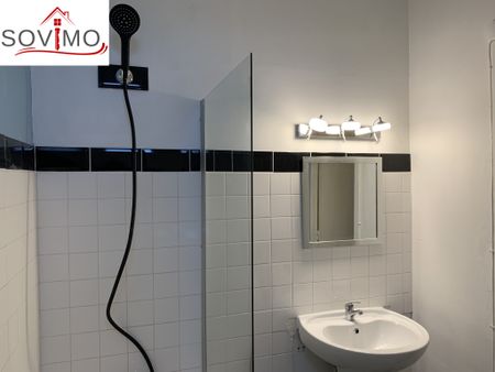 Location Appartement 2 pièces 47m² CONFOLENS 16500 - Photo 2