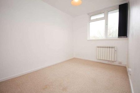 Jocks Lane, Bracknell, RG42 - Photo 3