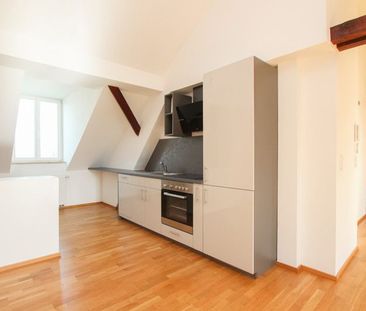 1 Monat mietfreie Zeit! Großzügige 3-Zimmer-Dachgeschosswohnung in ... - Foto 2