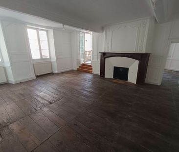 Location Appartement 4 pièces 83m² TULLE 19000 - Photo 4
