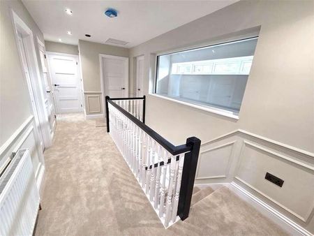 London Road, Retford, DN22 - Photo 2