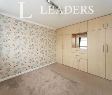 3 bedroom house to rent Buchanan Drive, Luton, Bedfordshire, LU2 - Photo 6
