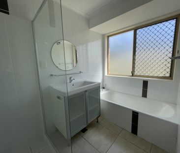 73 Allied Drive, Arundel - Photo 1