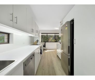 8/32 Rudd Street, Broadbeach Waters QLD 4218 - Apartment For Rent |... - Photo 6