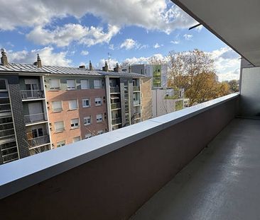 Appartement à louer - Quartier Jardin des deux rives - STRASBOURG - Photo 1