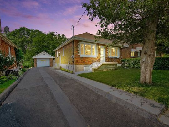 For Lease - 822 Douglas Street Unit# Main, Oshawa, Ontario - Photo 1